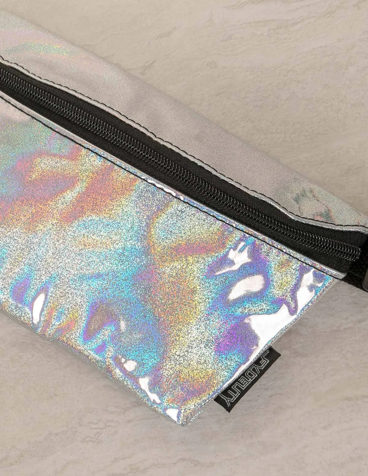 82970: Fanny Pack | Small Ultra-Slim | LASER Silver