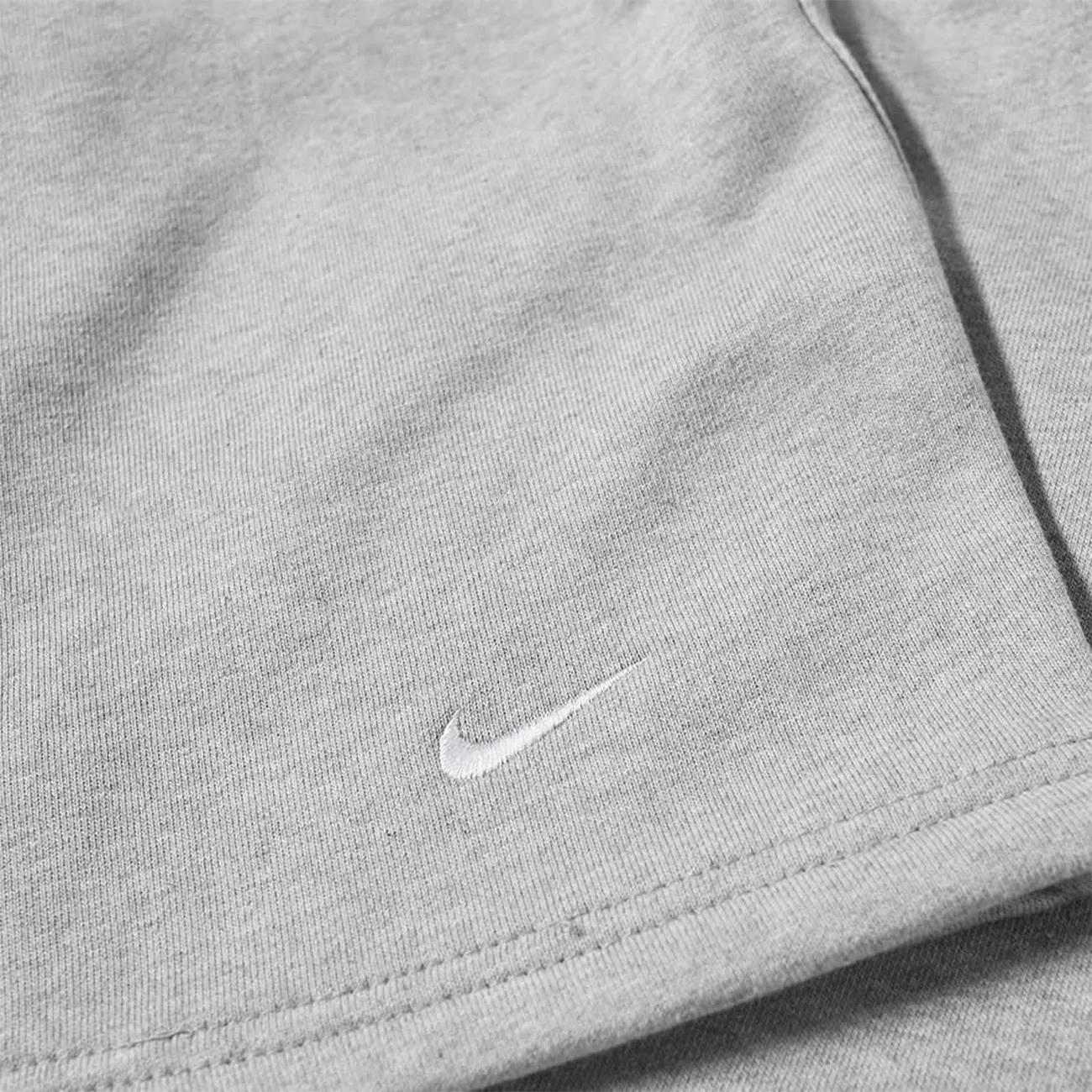 NRG Soloswoosh Fleece Short - Dark Grey Heather/White