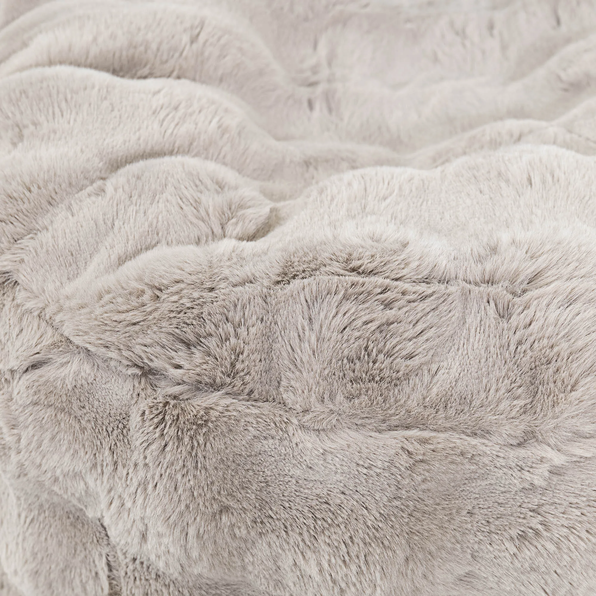 Sloucher Bean Bag Chair - Bubble Faux Fur Mink